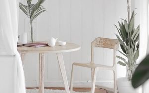 table et déco chaise minimaliste